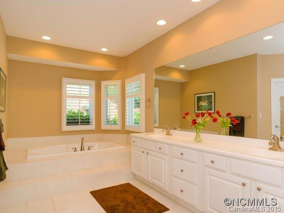 28 Fairway View Drive - Photo 14