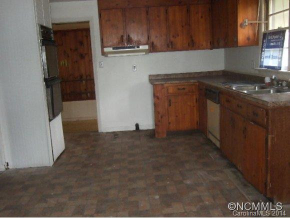 228 Cedar Hill Road - Photo 5