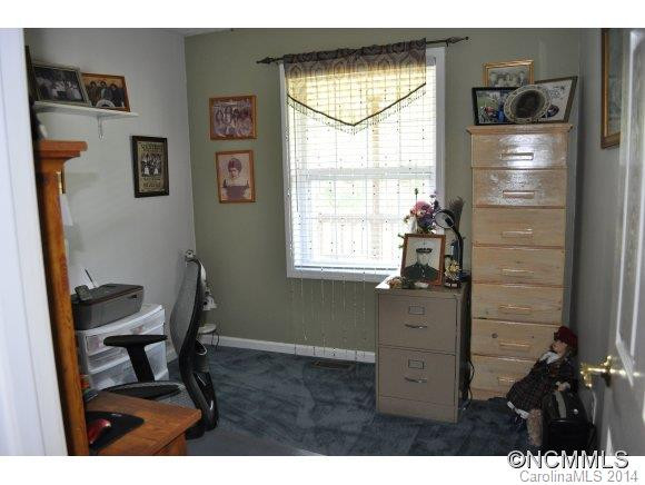71 Curtis Dr. - Photo 18