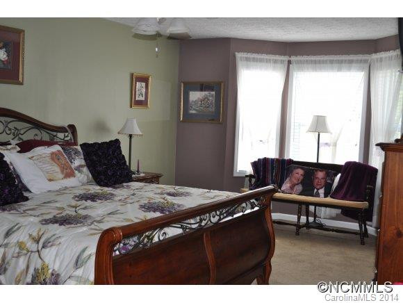 71 Curtis Dr. - Photo 8