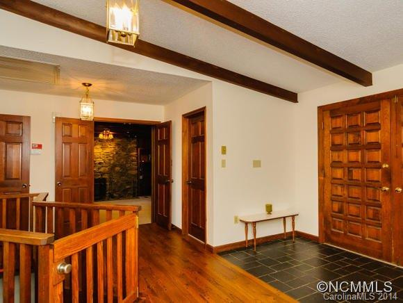 10 East Rolling Meadows - Photo 2