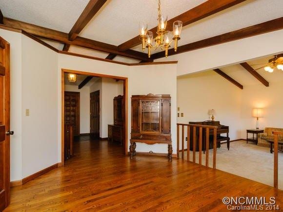 10 East Rolling Meadows - Photo 5