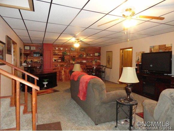 4 Caroline Dr. - Photo 13