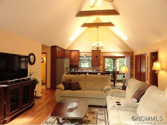 4 Caroline Dr. - Photo 3
