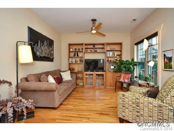 284 Riverview Drive - Photo 6