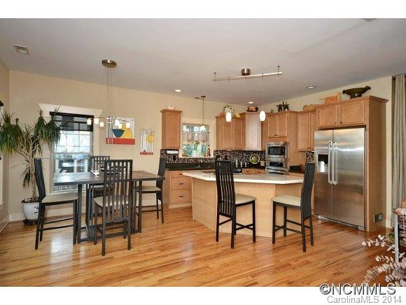 284 Riverview Drive - Photo 7
