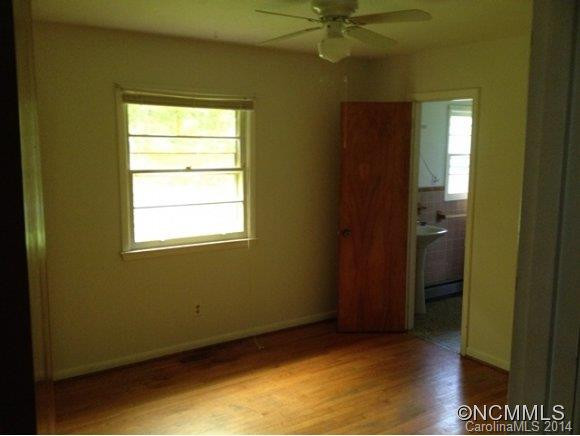 51 Goodman Road - Photo 6