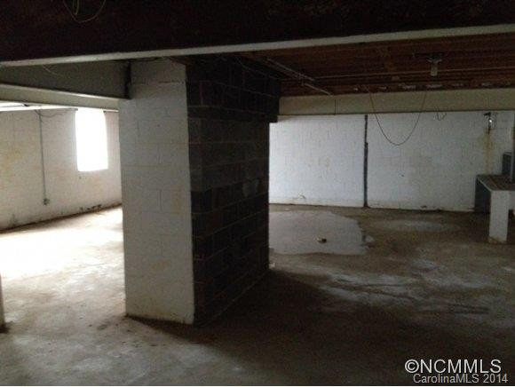 51 Goodman Road - Photo 9