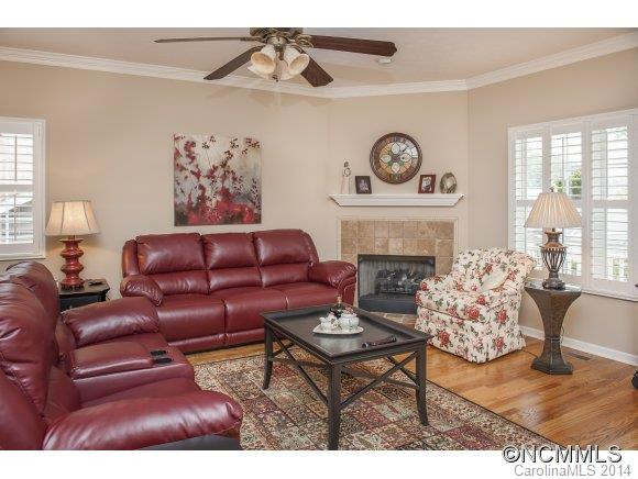 250 Shaws Creek Farm Road - Photo 3