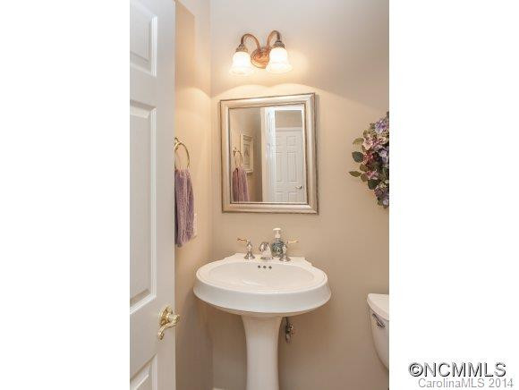 250 Shaws Creek Farm Road - Photo 8