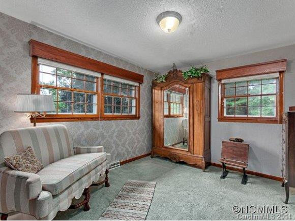 34 SHEPPARD DR - Photo 13