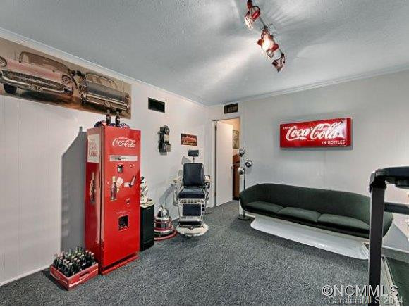 34 SHEPPARD DR - Photo 16