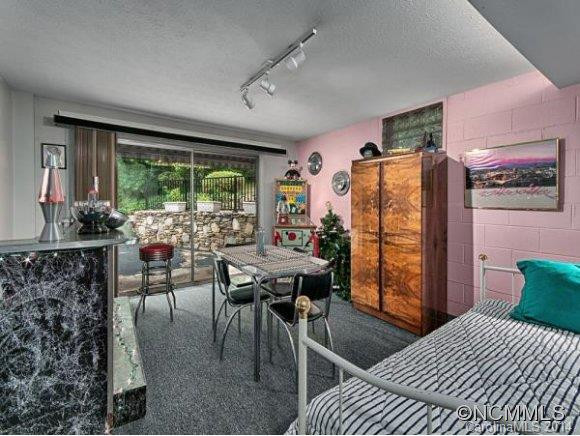 34 SHEPPARD DR - Photo 18