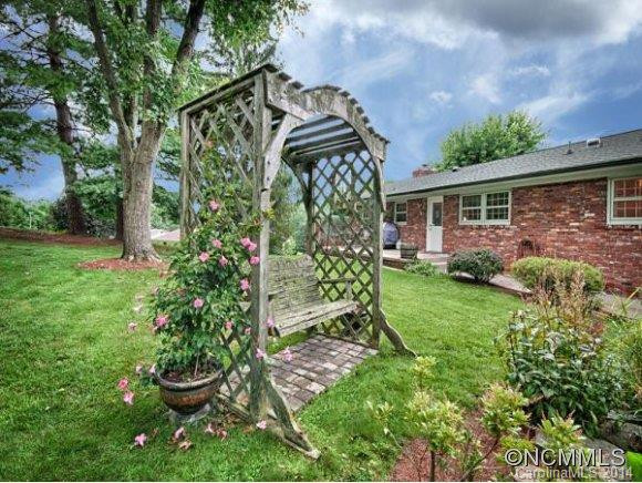 34 SHEPPARD DR - Photo 24