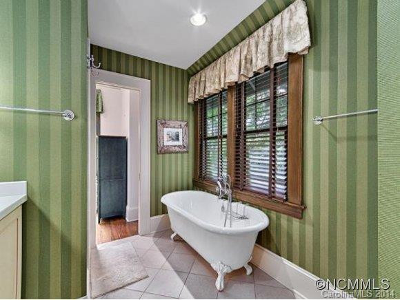 258 Stratford Road - Photo 14