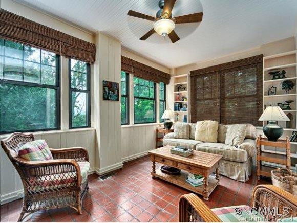 258 Stratford Road - Photo 7
