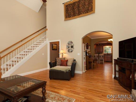 23 Noble Rd - Photo 6