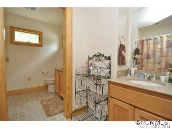 747 Meadow Crest Road - Photo 20
