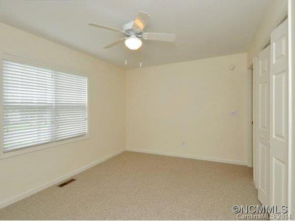 333 Charlestown Drive - Photo 11