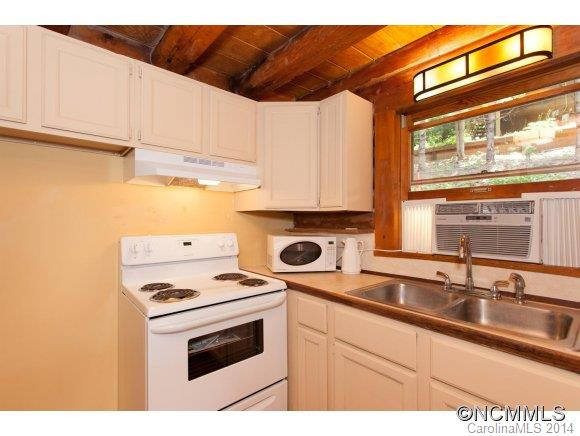 28 Chambers Drive - Photo 8