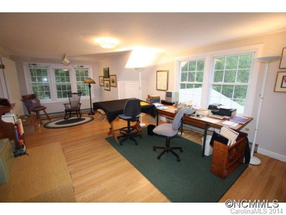 107 Lance Road - Photo 16