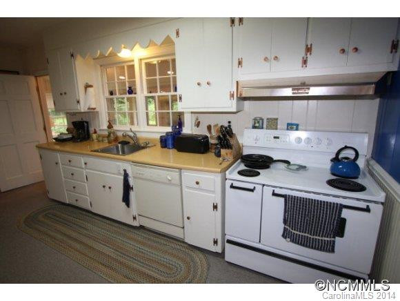 107 Lance Road - Photo 10