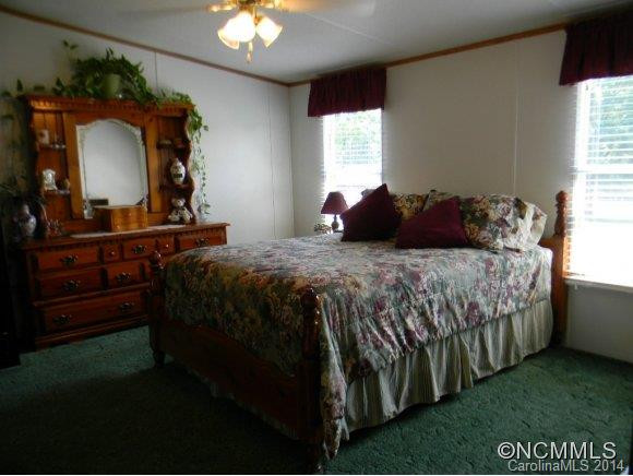 592  Scoggins Road - Photo 19