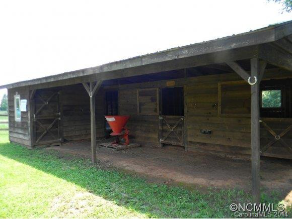 592  Scoggins Road - Photo 8