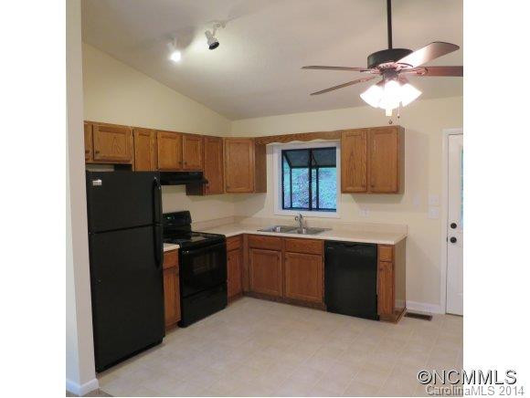 6 Shadywood Circle - Photo 3