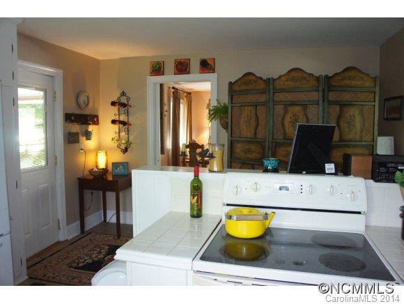 118 Freeman - Photo 14