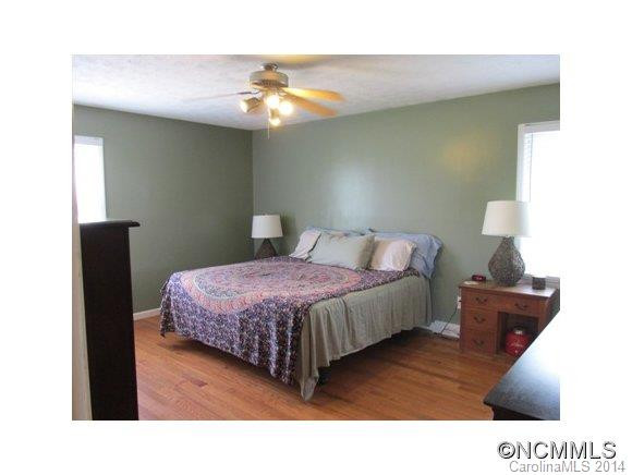 10 LAKEVIEW LANE - Photo 6