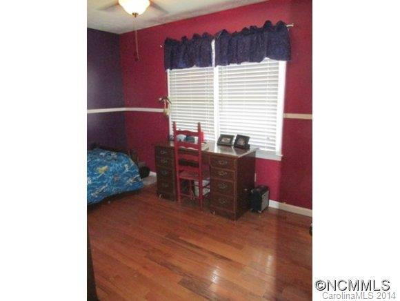 10 LAKEVIEW LANE - Photo 8
