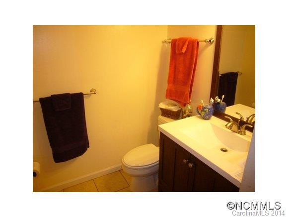 10 LAKEVIEW LANE - Photo 10