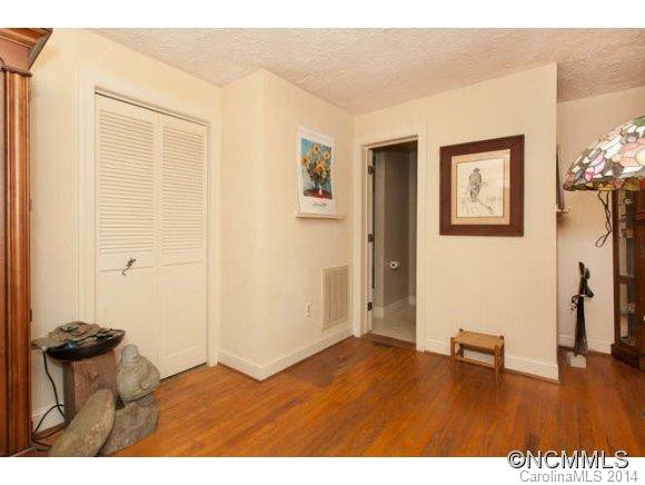 3158 New Leicester Highway - Photo 17