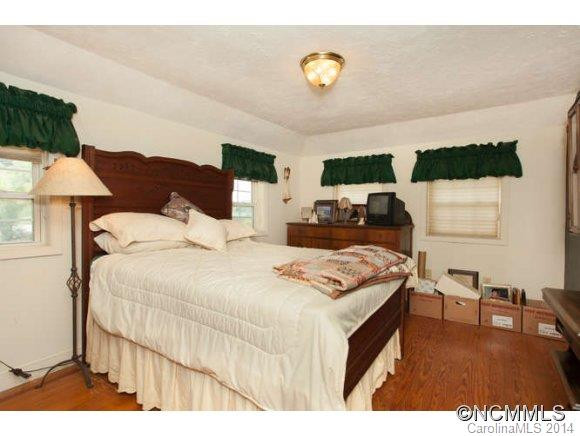 3158 New Leicester Highway - Photo 18