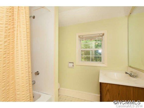 3158 New Leicester Highway - Photo 20