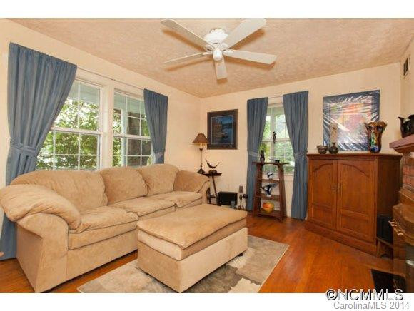 3158 New Leicester Highway - Photo 5