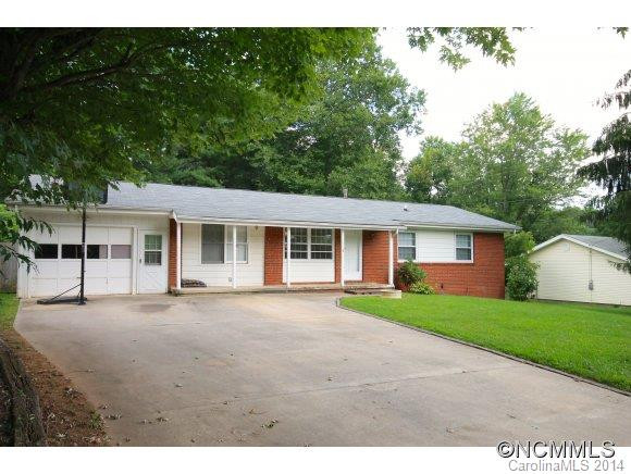 3 Glen Meadows Rd