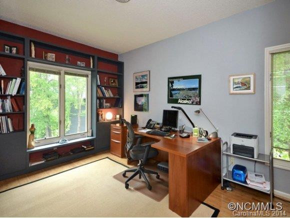 400 CHARLOTTE STREET #302 - Photo 11