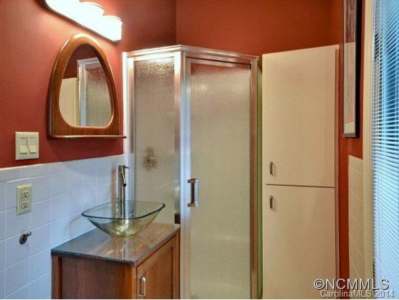 400 CHARLOTTE STREET #302 - Photo 10