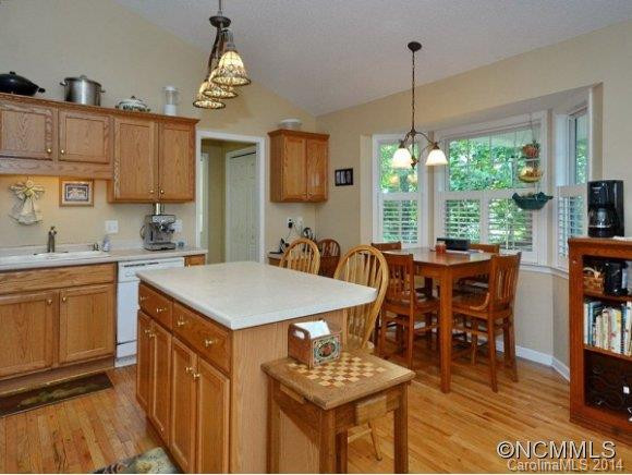 106 WOOD GLEN COURT - Photo 5