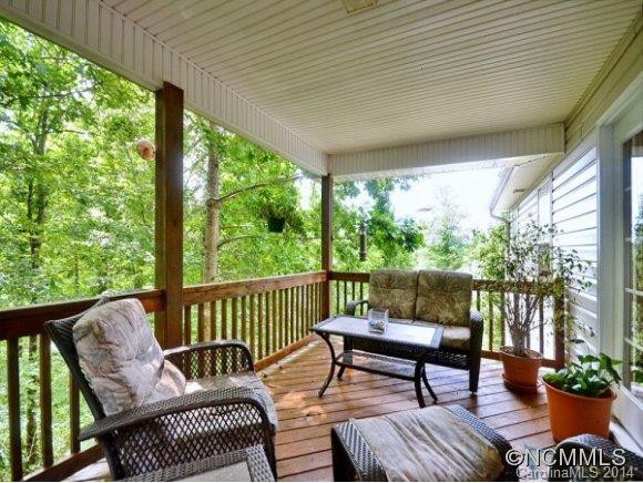 106 WOOD GLEN COURT - Photo 8
