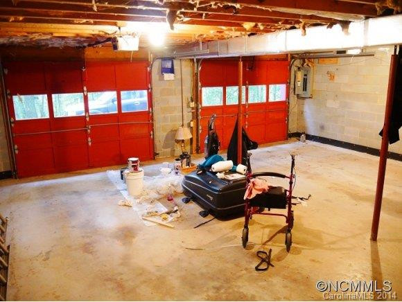 345 Kingswood Dr. - Photo 18