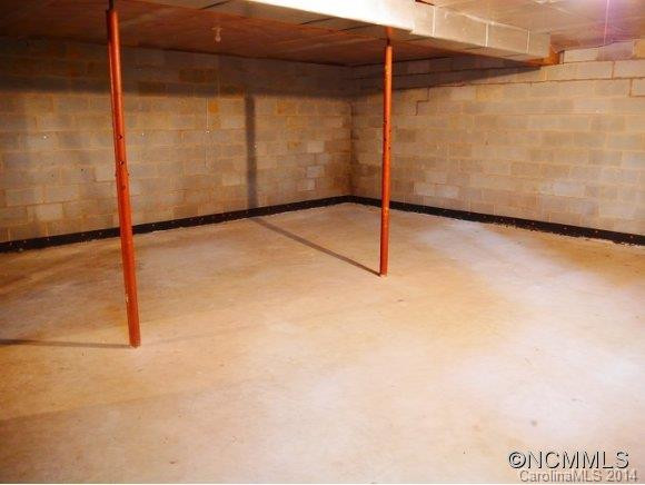 345 Kingswood Dr. - Photo 19