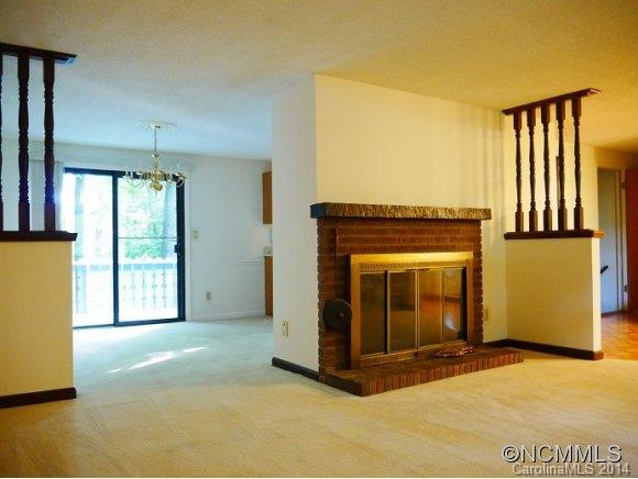 345 Kingswood Dr. - Photo 6