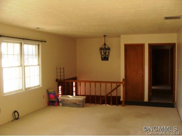 69 Regal Knolls Dr - Photo 7