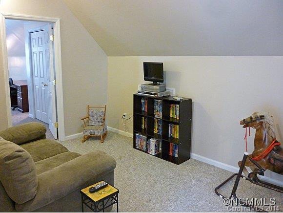 18 Grove Garden Avenue - Photo 18