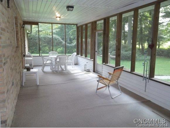 305 Mockingbird Drive - Photo 16
