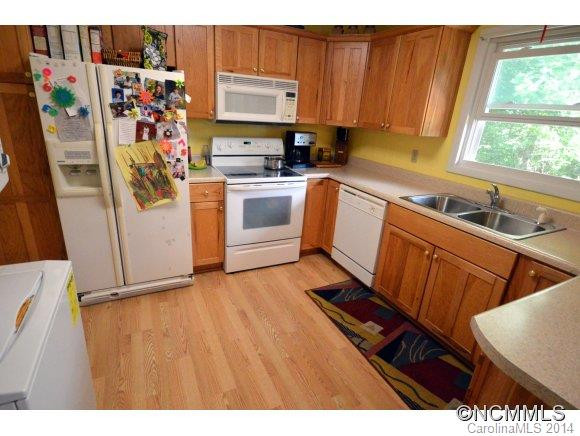 282 Friar Tuck Lane - Photo 8