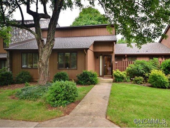 544 CROWFIELDS LANE